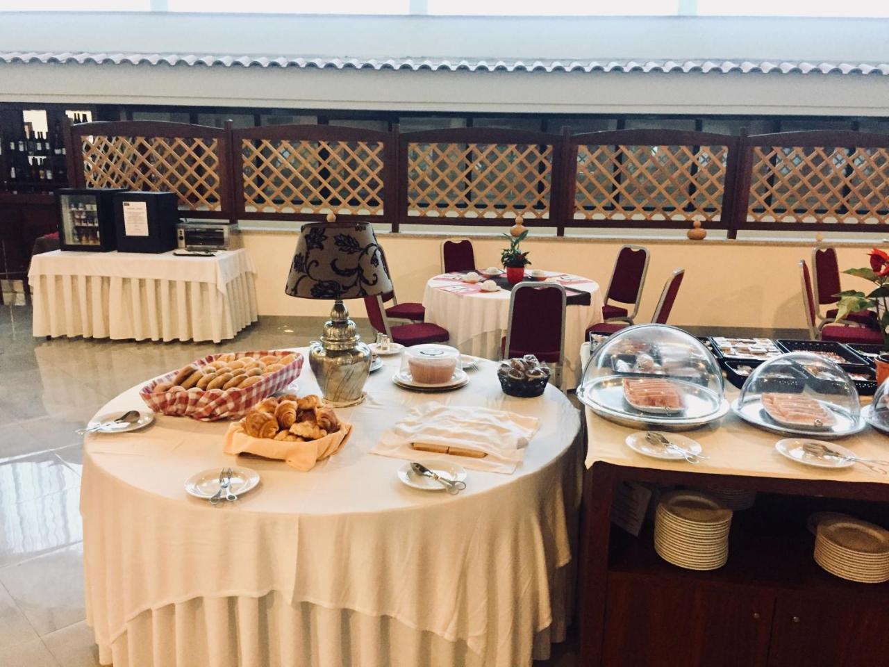 תרמאס דה סאו פדרו דו סול Palace Hotel E Spa Monte Rio מראה חיצוני תמונה